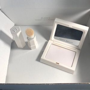 Fenty Beauty - Invisimatte Blotting Powder